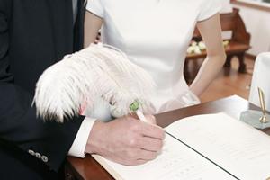 充実したラインナップの老舗宝飾店